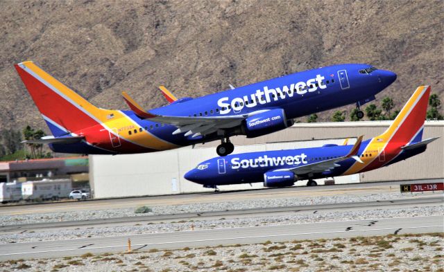 Boeing 737-700 (N7735A) - The Southwest Effect