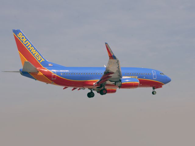 Boeing 737-700 (N942WN)