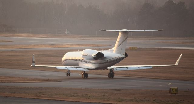 Gulfstream Aerospace Gulfstream IV (N141CP) - Taxiing to 8 on 02/15/2011 at FTY