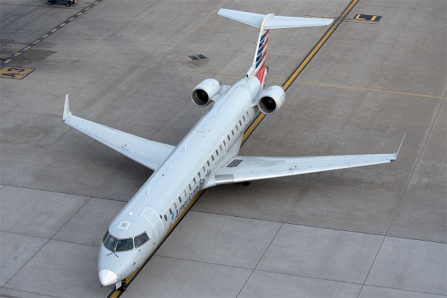 Canadair Regional Jet CRJ-700 (N746SK)