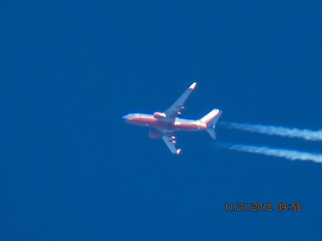 Boeing 737-700 (N261WN)