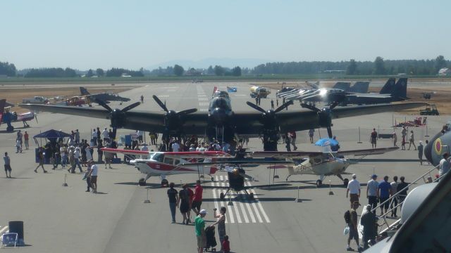 Avro 683 Lancaster (C-GVRA)