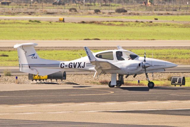 Diamond Twin Star (C-GVXJ) - Diamond DA42 Twin Star at Livermore Municipal Airport, November 2021.