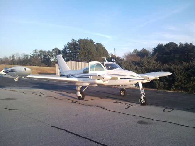 Cessna 310 (N4169Q) - Getting ready to fly an evening flight out of KAJR (Habersham County)