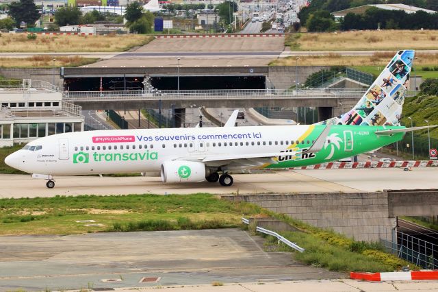 Boeing 737-800 (F-GZHO) - Above the mainroad N7.Special livery"#MyPicOneAPlane" 