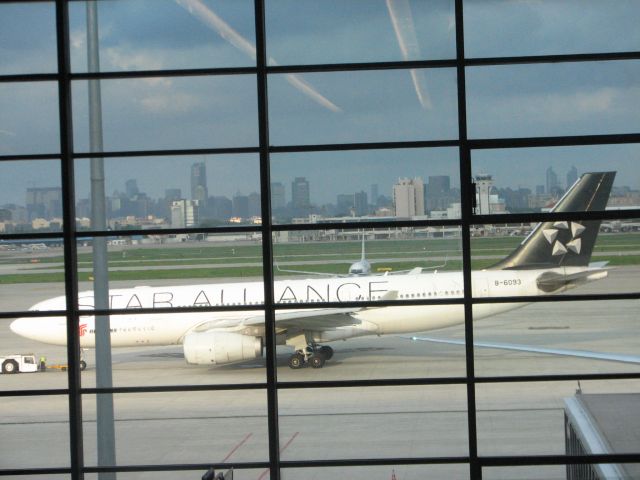 Airbus A330-300 (B-6093) - Sorry for the frame ...Im in the terminal...