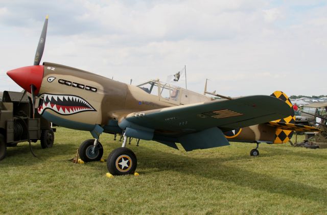 CURTISS Warhawk (N4420K)