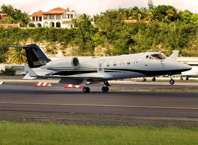 Learjet 60 (HPJ358)