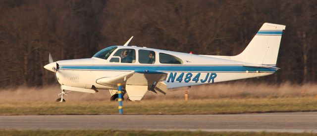 Beechcraft Bonanza (36) (N484JR)