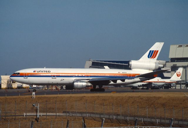 McDonnell Douglas DC-10 (N1855U) - Departure at Narita Intl Airport Rwy34 on 1989/01/02