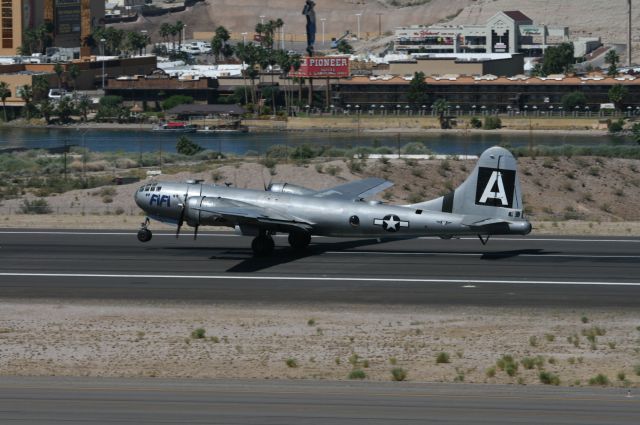 Boeing B-29 Superfortress (N529B)