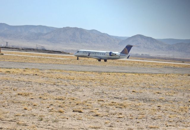 Canadair Regional Jet CRJ-200 (N933EV) - Operated by SkyWest