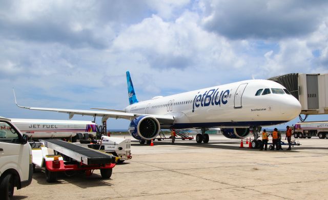 Airbus A321neo (N2002J) - jetBlue A321 neo came for testing before going in service 