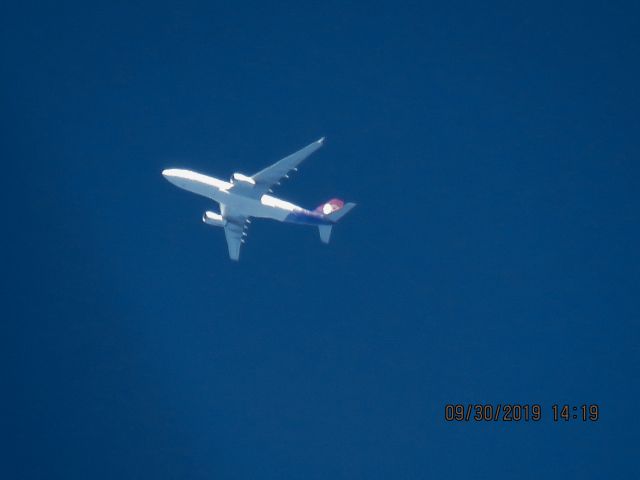 Airbus A330-200 (N370HA)