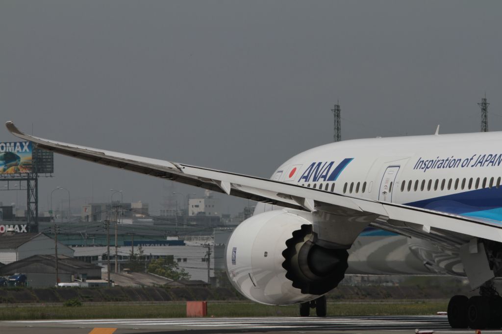 Boeing 787-8 (JA830A)