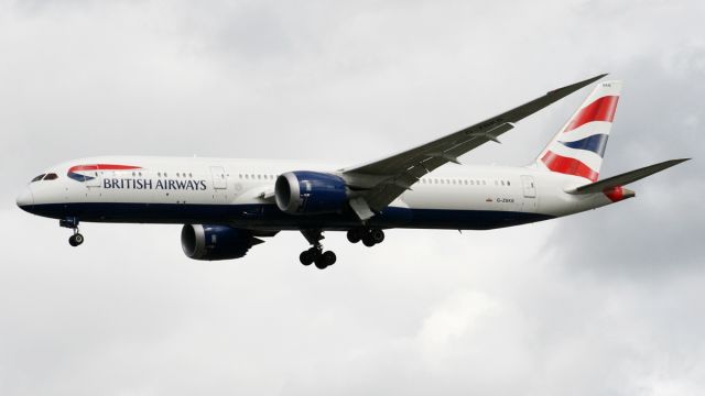 Boeing 787-8 (G-ZBKB)