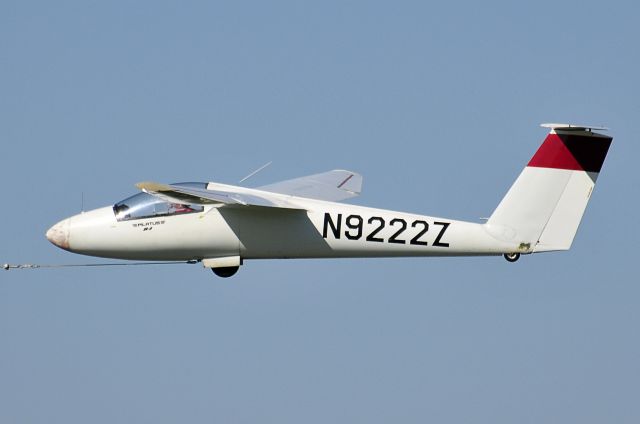 N9222Z — - Seen at KFDK on 9/13/2009.      a href=http://discussions.flightaware.com/profile.php?mode=viewprofile&u=269247  Profile/a     a href=http://www.mixmap.com/ target=_new title=MySpace Tracker  img src=http://www.mixmap.com/657085/no_image_tracker_strict.jpg border=0 height=1 width=1 style=visibility:hidden; alt=MySpace Tracker/a