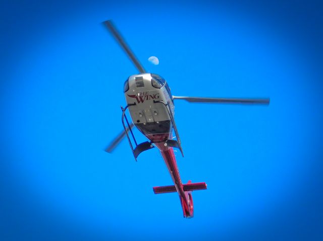 Eurocopter EC-130 (N861HW) - Tennessee Hospital Wing on approach to Bolivar Medical Center 