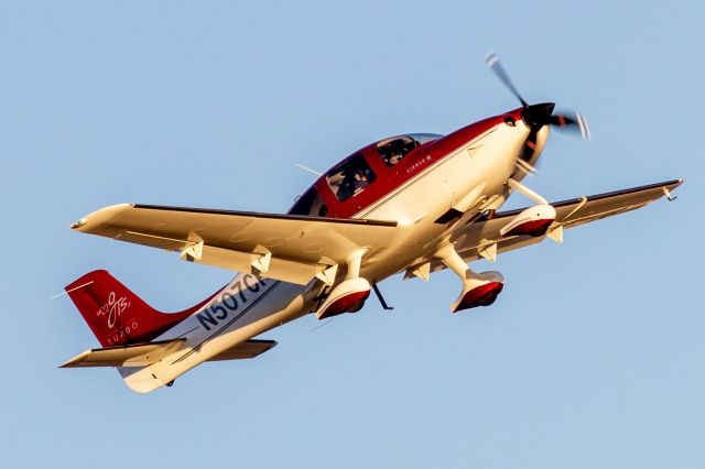 Cirrus SR-22 (N507CP)