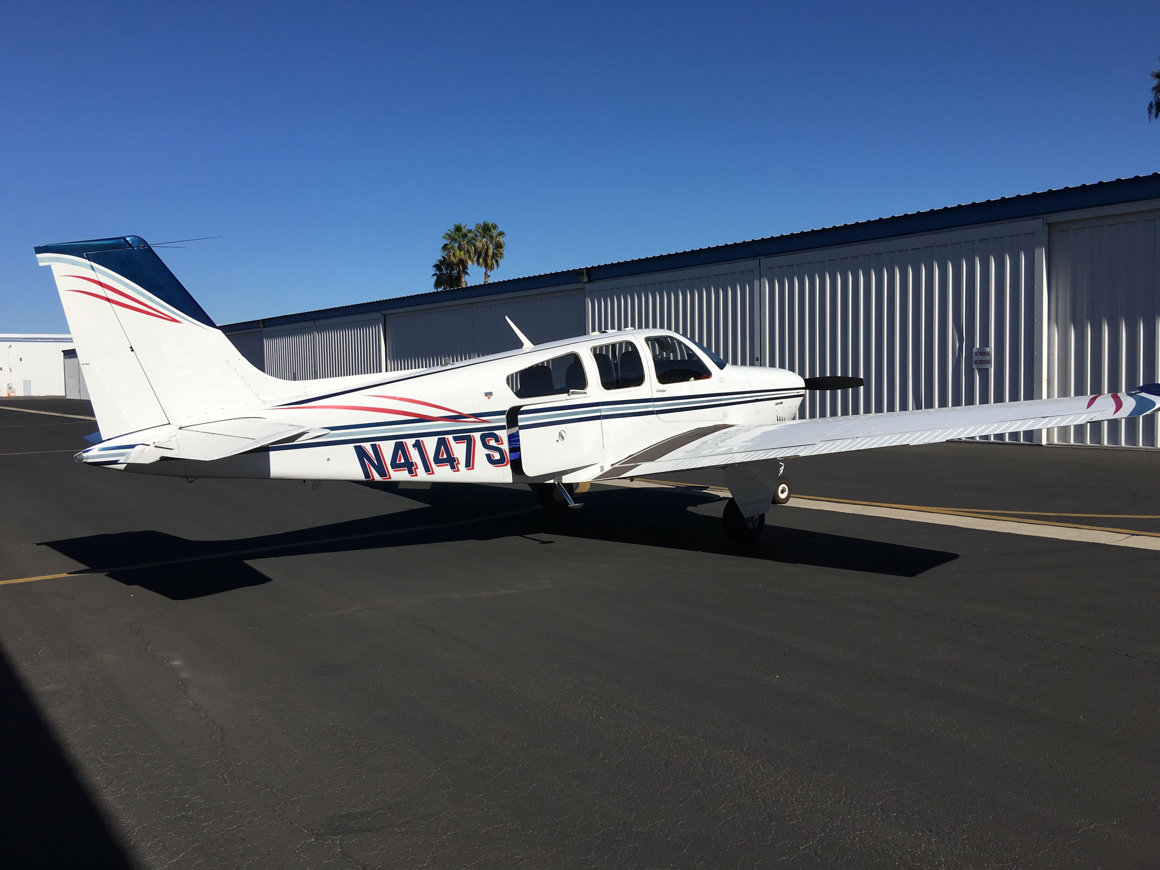 Beechcraft Bonanza (33) (N4147S)