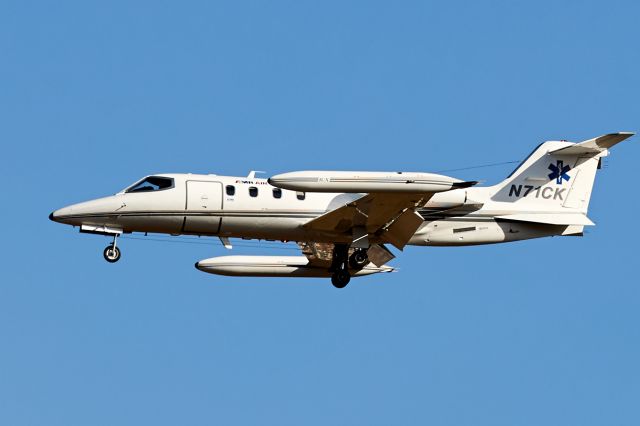 Dassault Falcon 20 (N71CK)