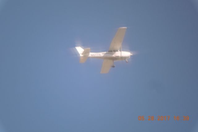 Cessna Skyhawk (N971TA) - 20 min after landing (landing time was 06:29) that is for the record, however, this Cessna pilot was having a joy & spy ride over a golf course, going slow Mo over top of golf players taking pic, videos and so on?. As I heard the sound of a Cessna, something was not right, he was going at low altitude, slow and flashes on and off, not a regular lights, these are cameras pretty sophisticated installed by their handlers to do the spy job. The question is about 20 minutes or more after the landing, this Cessna was still hovering and going to the west side of city, while the airport is in the east side, say northeast. When I shot this pic, it was about 06:44 or so, this Cessna has no business to be here in this place?, mostly residential areas..?.