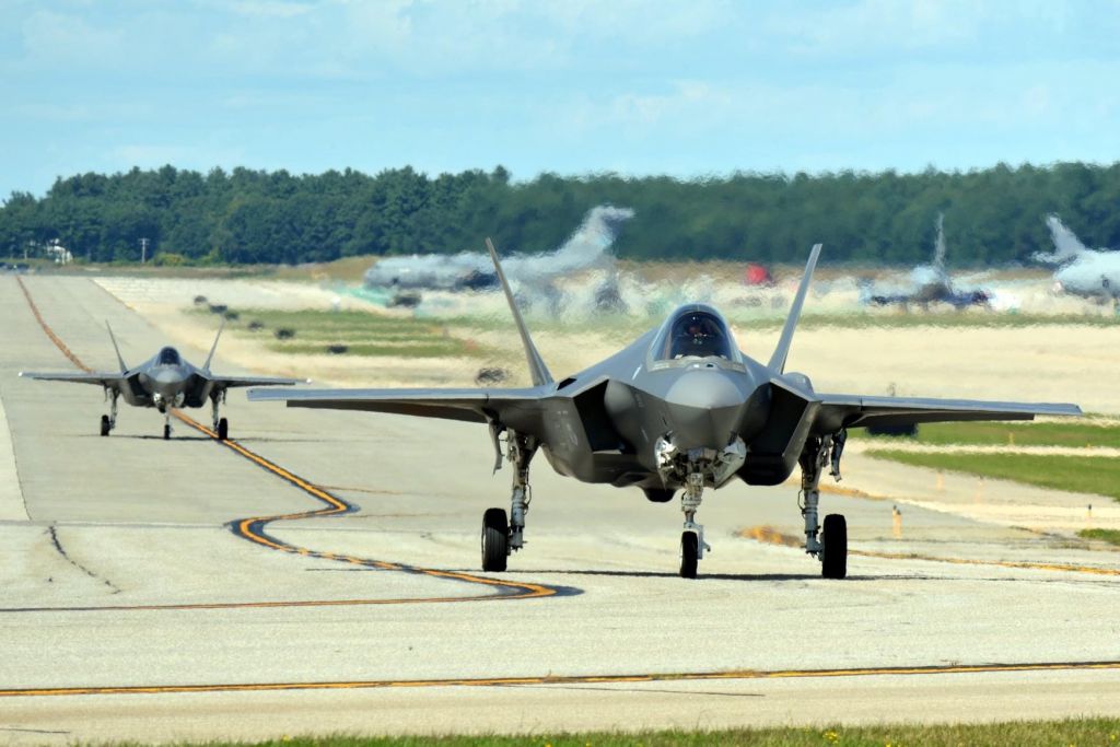 Lockheed F-35C (18-5360) - Maple 91 F-35 from the 158th Fighter Wing Vermont Air National Guard 