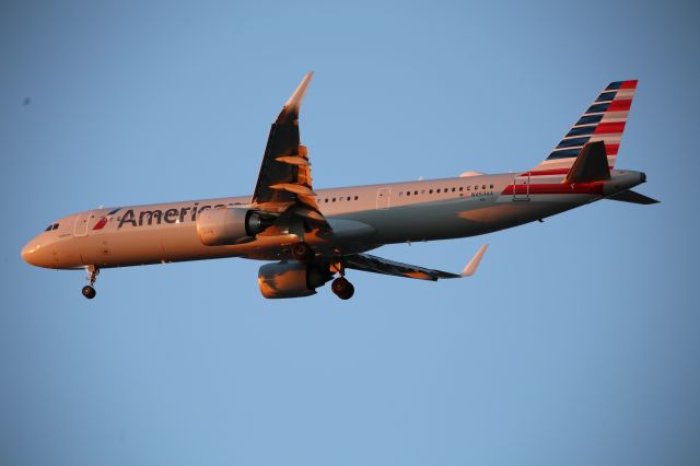 Airbus A321neo (N453AA)