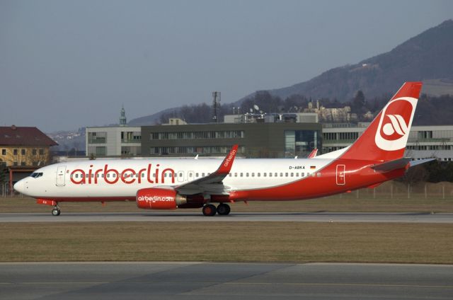 Boeing 737-800 (D-ABKA)