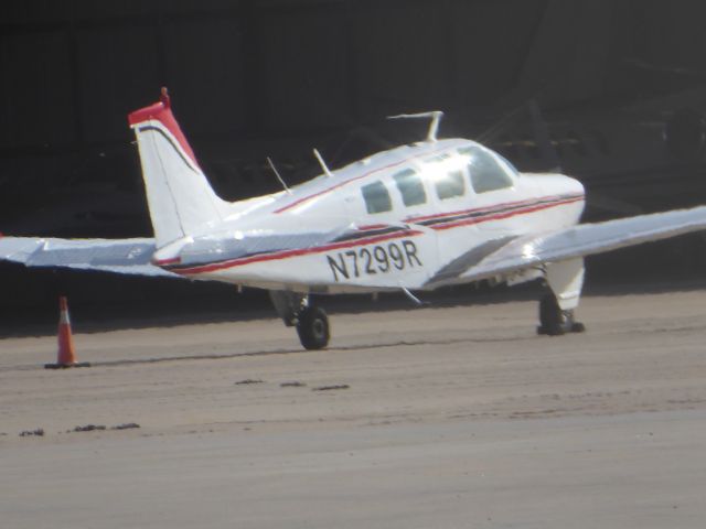 Beechcraft Bonanza (36) (N7299R)