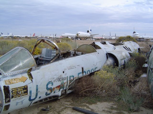 Canadair CL-201 Starfighter — - VERY SAD. IN ITS DAY THIS PLANE REALLY WAS A SHOOTING STAR 