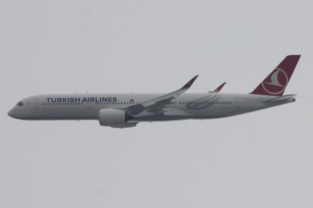 Airbus A350-900 (TC-LGZ)