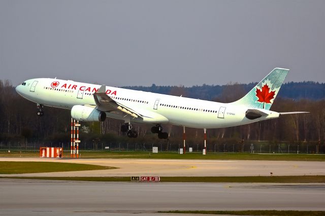 Airbus A330-300 (C-GFAH)