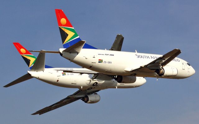 BOEING 737-300 (ZS-SBA) - Two SAA Boeing 737-300s in close formation