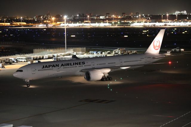 BOEING 777-300 (JA738J) - March 9th 2019:SFO-HND.