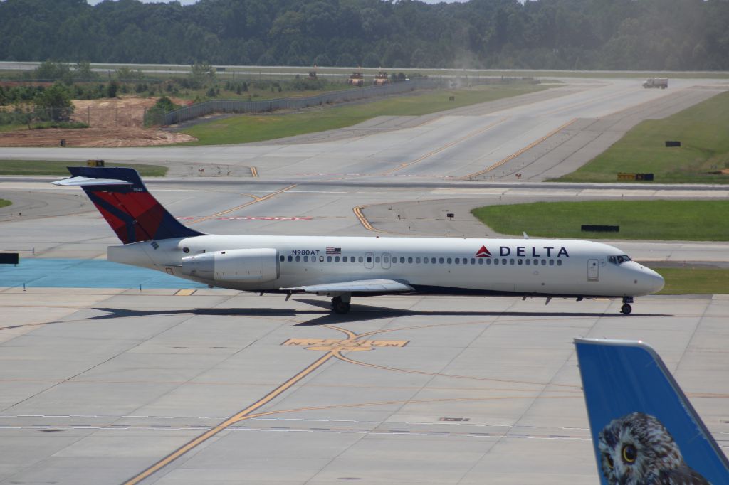 Boeing 717-200 (N980AT)