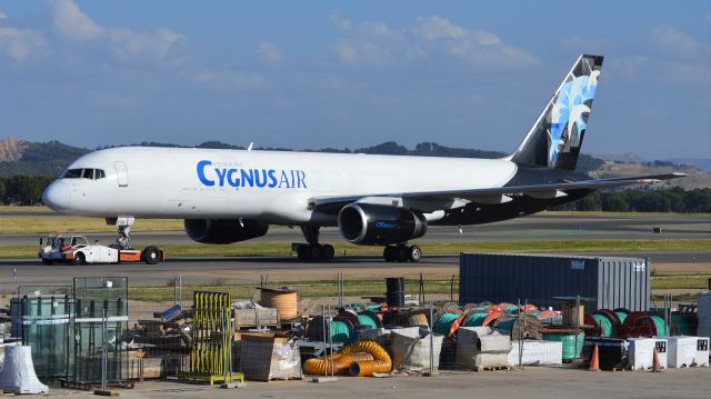 Boeing 757-200 (EC-FTR)