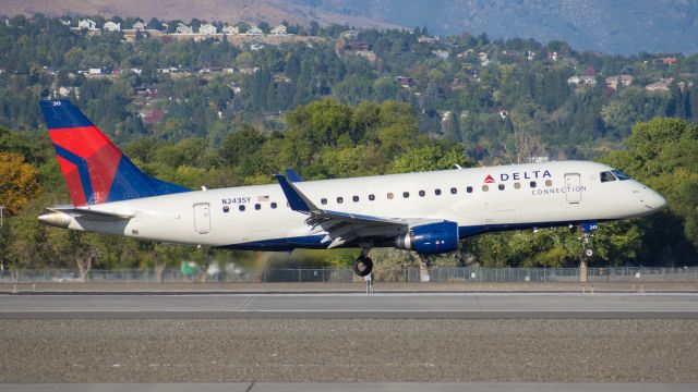 Embraer 175 (N243SY) - DAL3737/SKW3737 SLC-RNO