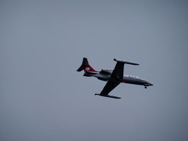 Learjet 35 (XA-ICU) - Mexican air ambulance coming in for landing at YQY. 