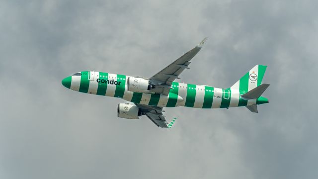 Airbus A320 (D-ANCK) - Flying over at a runway switching