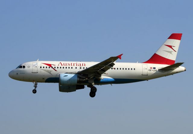 Airbus A319 (OE-LDB)