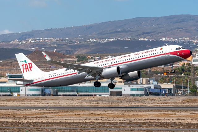 Airbus A321neo (CS-TJR)