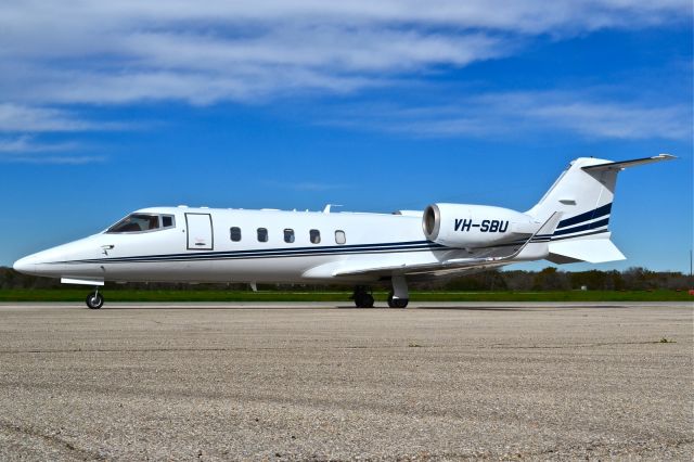 Learjet 60 (VH-SBU)