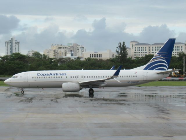 Boeing 737-800 (HP-1844CMP)