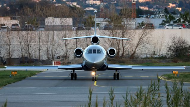 Dassault Falcon 900 (PH-STB)