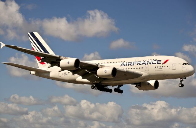 Airbus A380-800 (F-HPJD)