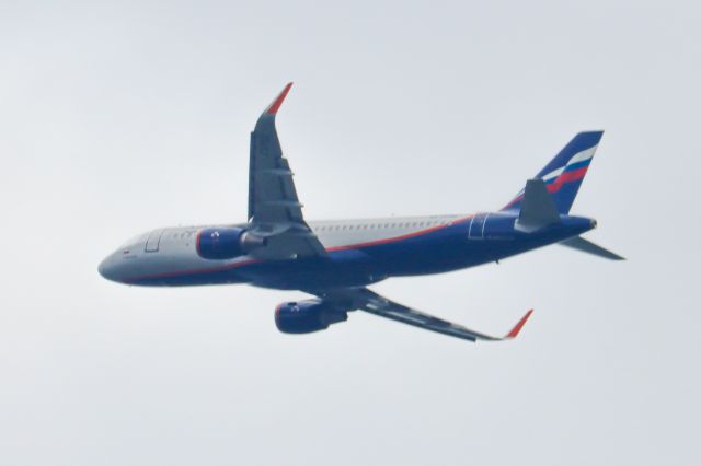Airbus A320 —