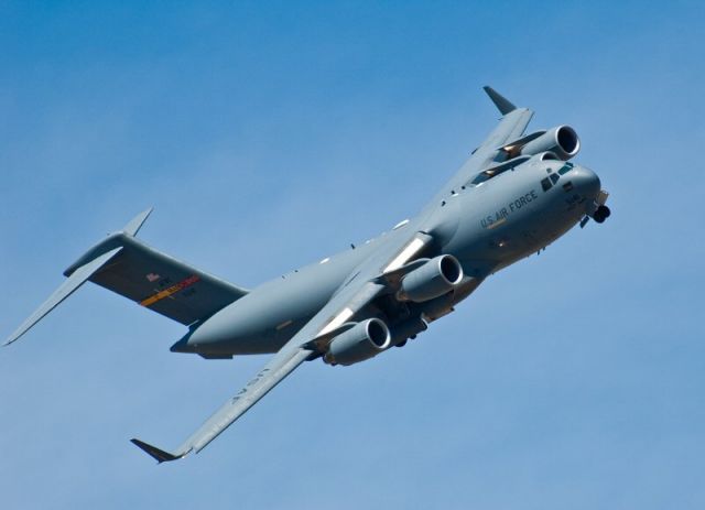 Boeing Globemaster III — - Military Cargo