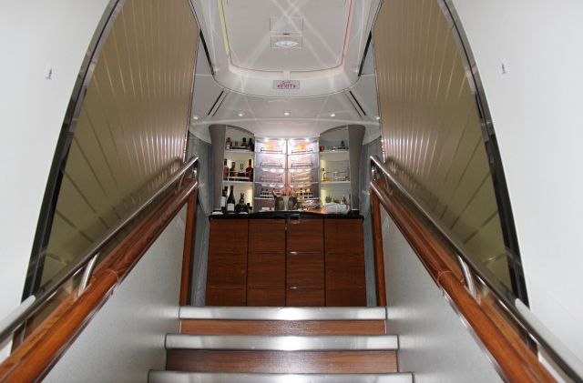 — — - Stairway to Upper Deck, Airbus A380