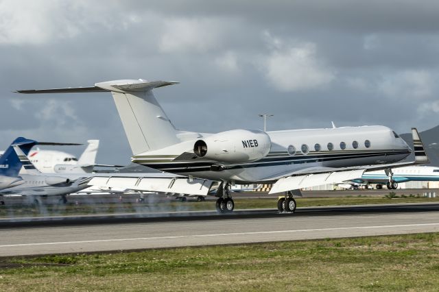 Gulfstream Aerospace Gulfstream V (N1EB)